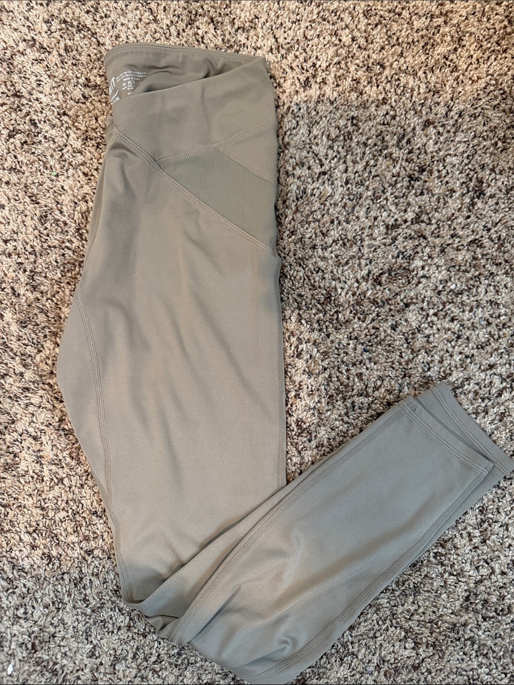 Women’s High-Waist Leggings in Olive Green